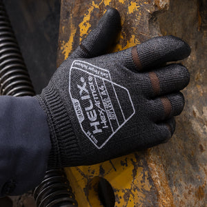 worker wearing the helix 3058 glove
