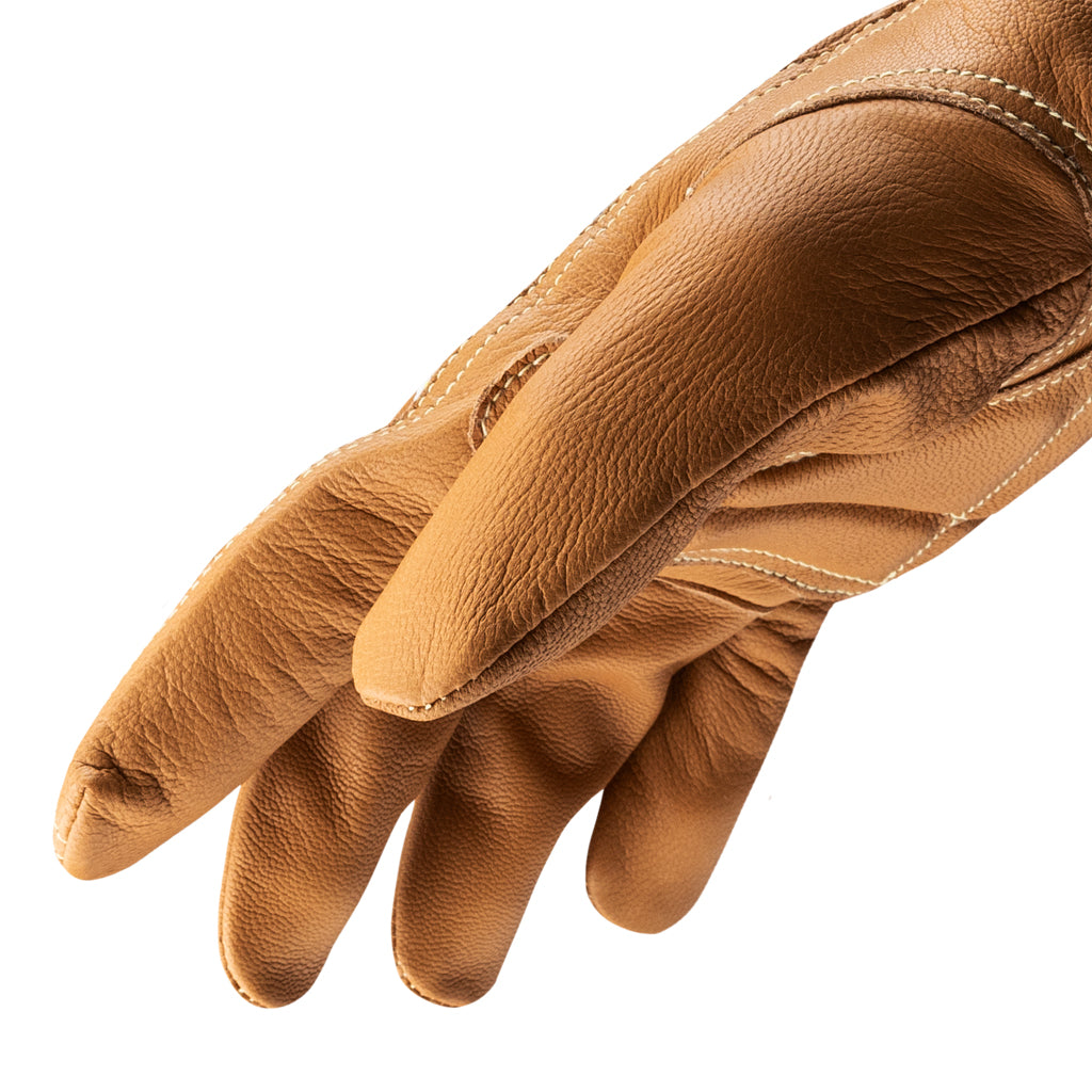 Side view of pfas-free chrome slt 5072 water and oil resistant gloves with sustainable leather treatment.